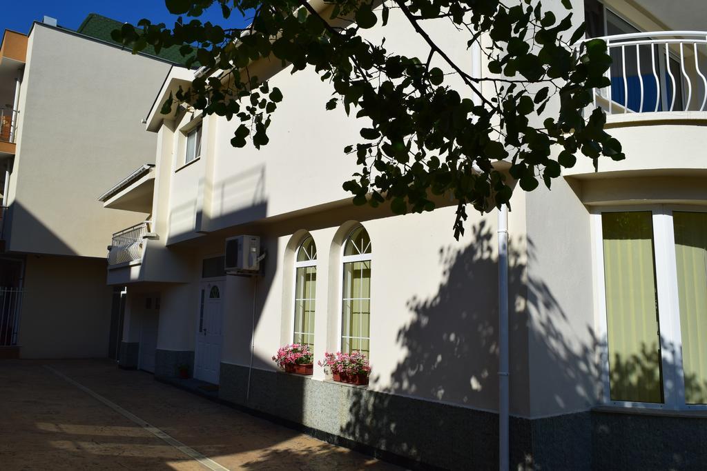 Hotel Eva Ravda Exterior foto